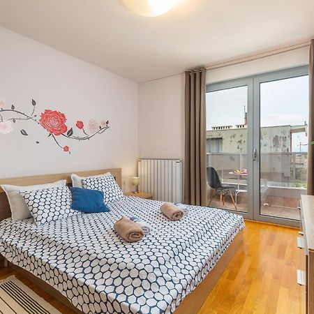 Deluxe Apartment Marina With A Private Parking リエカ エクステリア 写真
