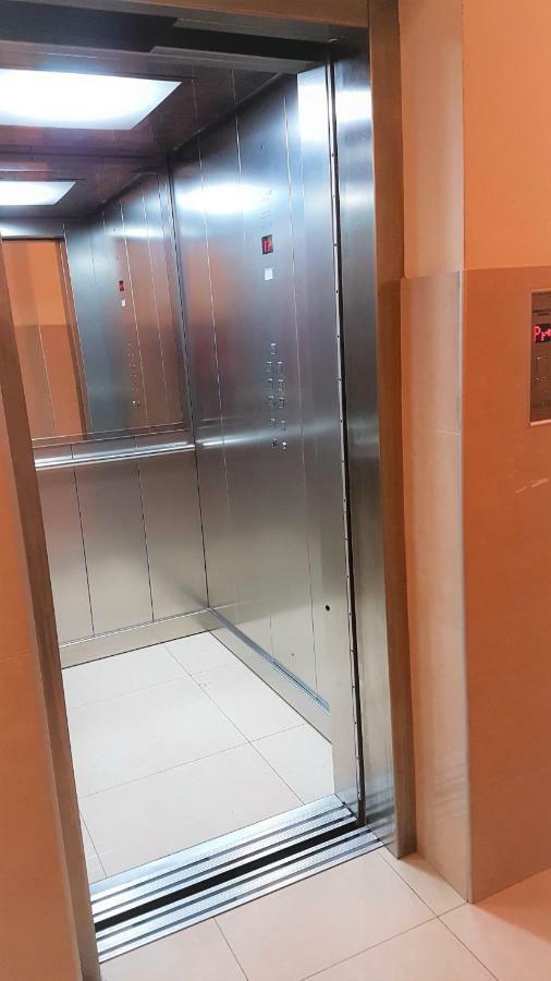 Deluxe Apartment Marina With A Private Parking リエカ エクステリア 写真