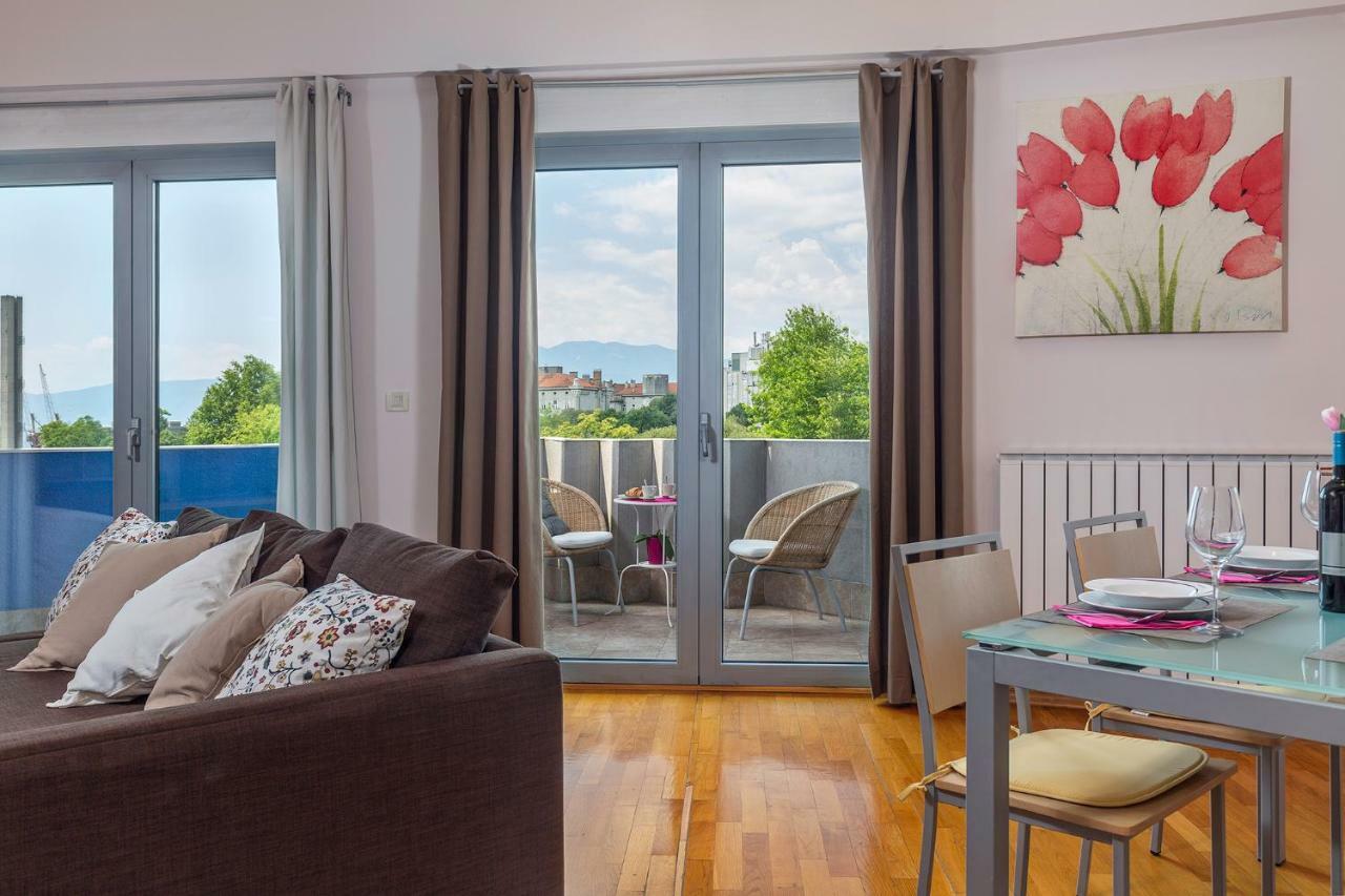 Deluxe Apartment Marina With A Private Parking リエカ エクステリア 写真